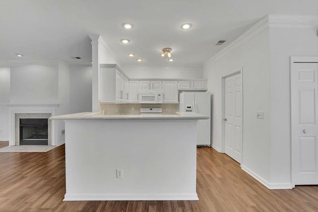 3777 Town Square NW Circle 5, Kennesaw, GA 30144