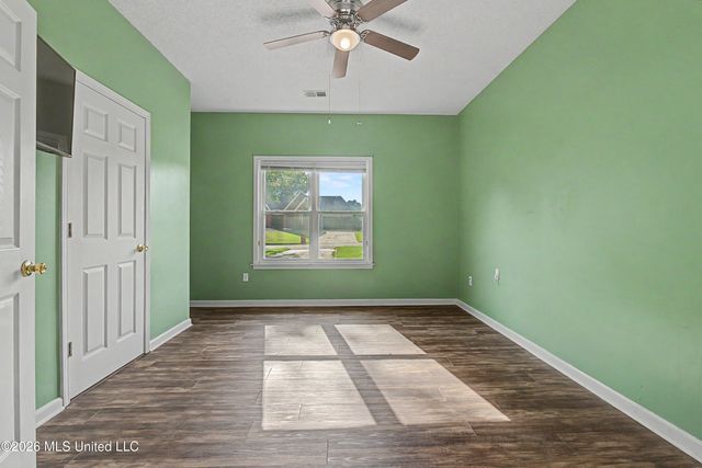 5960 Southridge Drive, Olive Branch, MS 38654