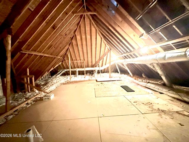 5960 Southridge Drive, Olive Branch, MS 38654