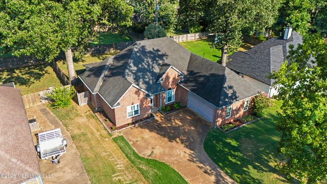 5960 Southridge Drive, Olive Branch, MS 38654