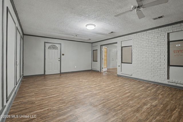 5960 Southridge Drive, Olive Branch, MS 38654
