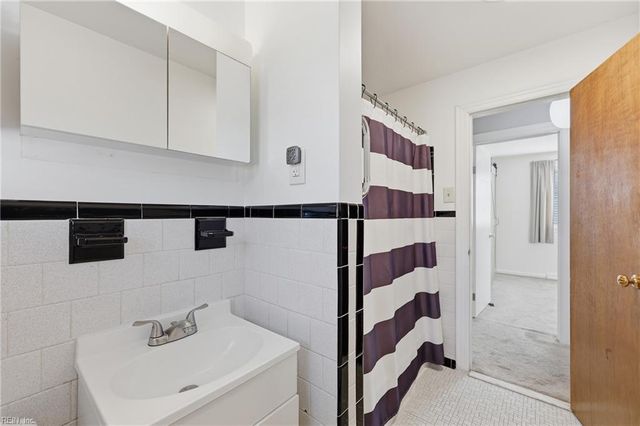 615 Gladstone AVE, Portsmouth, VA 23701