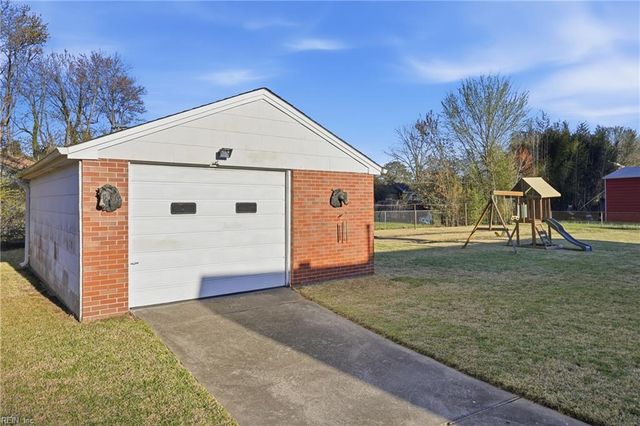 615 Gladstone AVE, Portsmouth, VA 23701