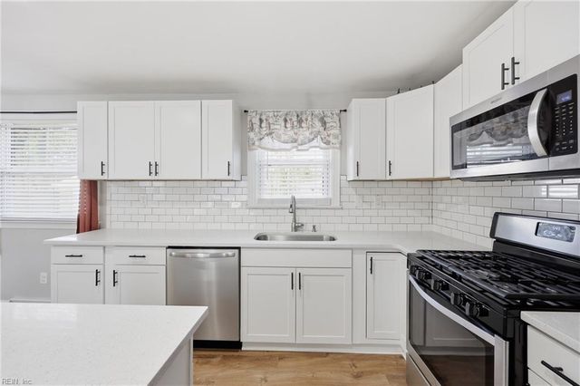 615 Gladstone AVE, Portsmouth, VA 23701