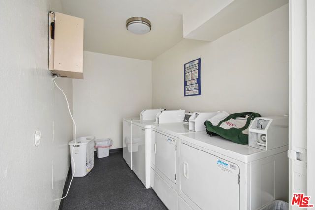 870 Crenshaw Boulevard 202, Los Angeles, CA 90005