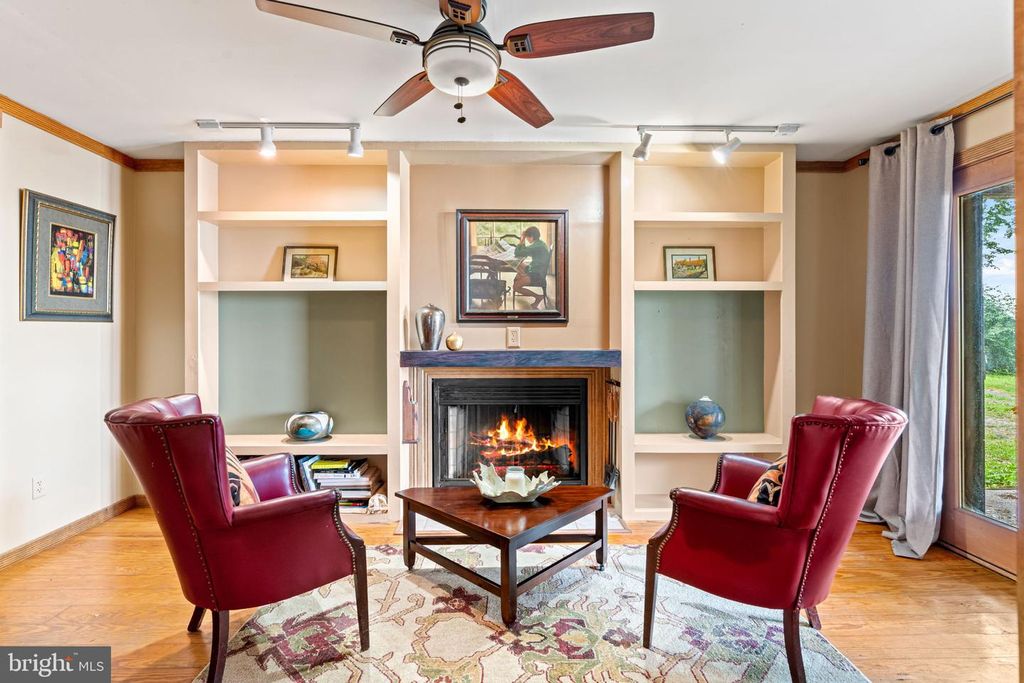 1447 HIGH ST, Enola, PA 17025