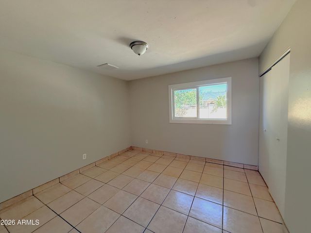 6116 W MONTEREY Way, Phoenix, AZ 85033