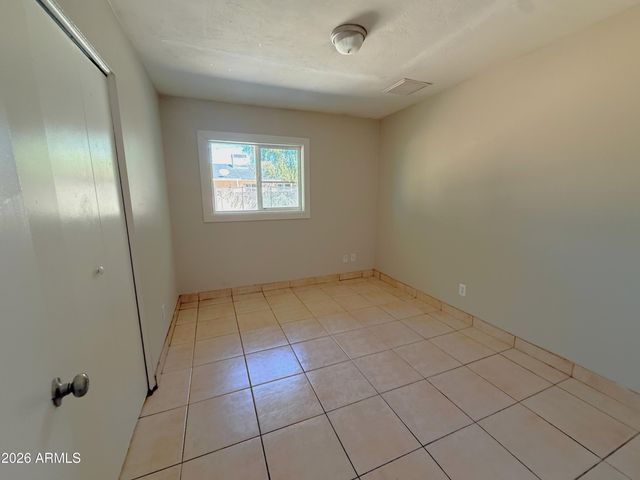 6116 W MONTEREY Way, Phoenix, AZ 85033