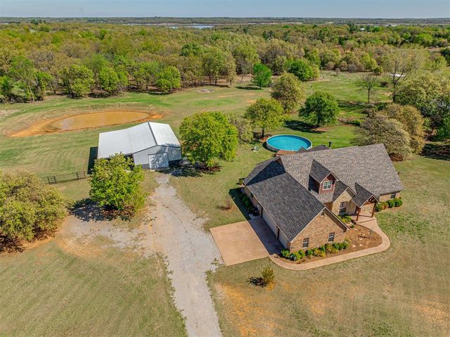 104 Stotts Road, Mcloud, OK 74851