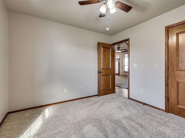 104 Stotts Road, Mcloud, OK 74851