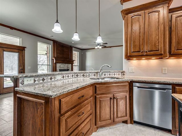 104 Stotts Road, Mcloud, OK 74851