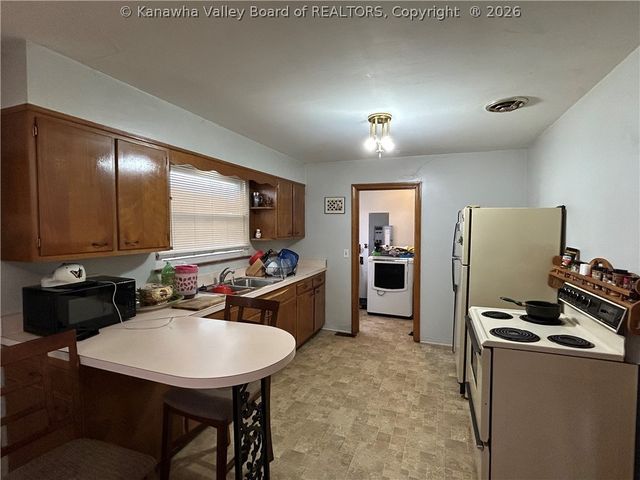 2971 Hughes Street, Huntington, WV 25704