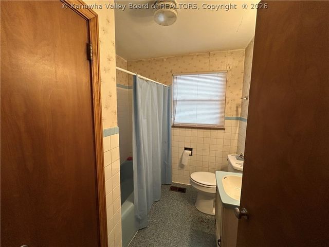 2971 Hughes Street, Huntington, WV 25704