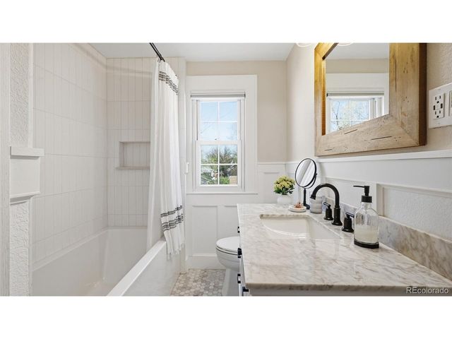 310 Taylor St, Sterling, CO 80751