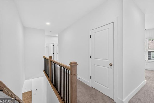 5619 Pine Street, Flowery Branch, GA 30542