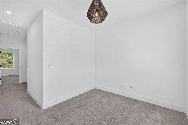 5619 Pine Street, Flowery Branch, GA 30542