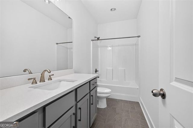 5619 Pine Street, Flowery Branch, GA 30542