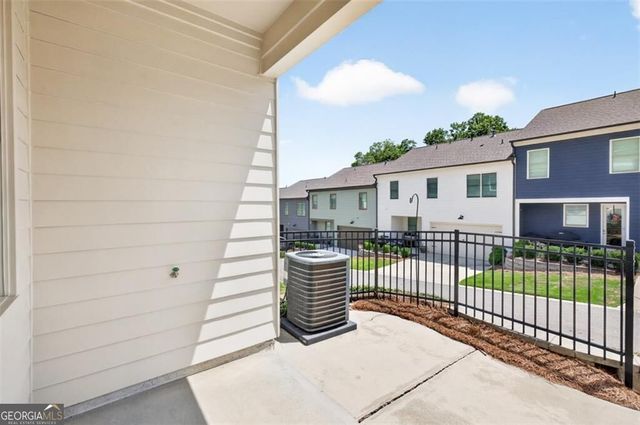 5619 Pine Street, Flowery Branch, GA 30542