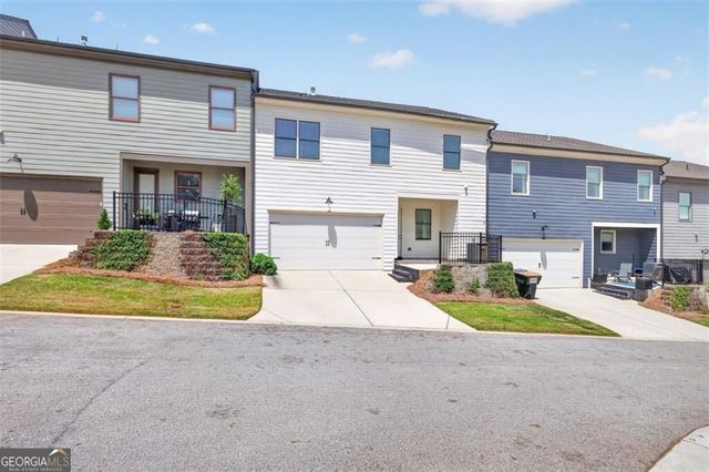 5619 Pine Street, Flowery Branch, GA 30542