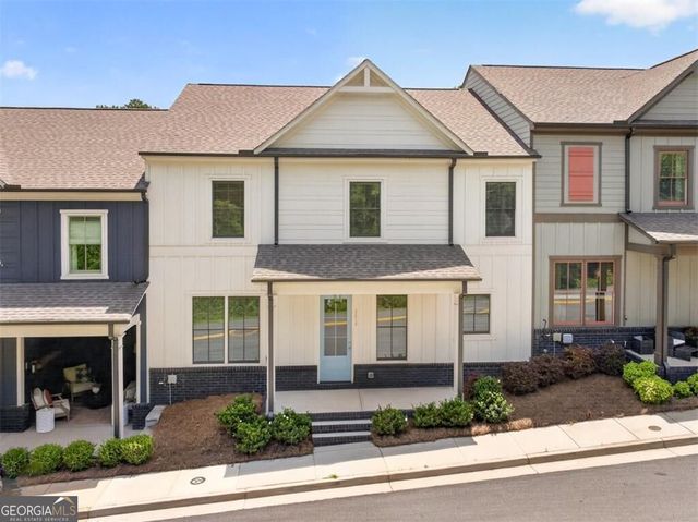 5619 Pine Street, Flowery Branch, GA 30542