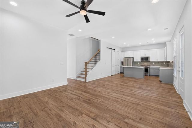 5619 Pine Street, Flowery Branch, GA 30542