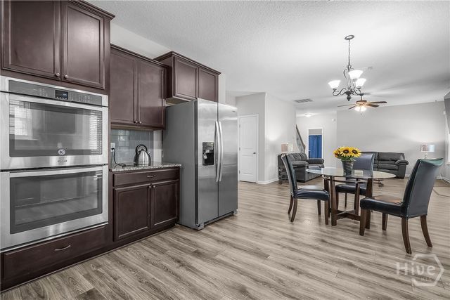 65 Flemington Oaks Drive, Hinesville, GA 31313