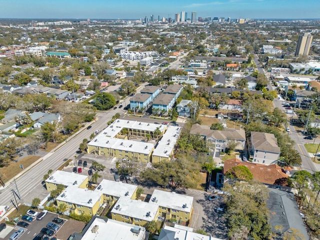 3206 W AZEELE STREET 215, Tampa, FL 33609