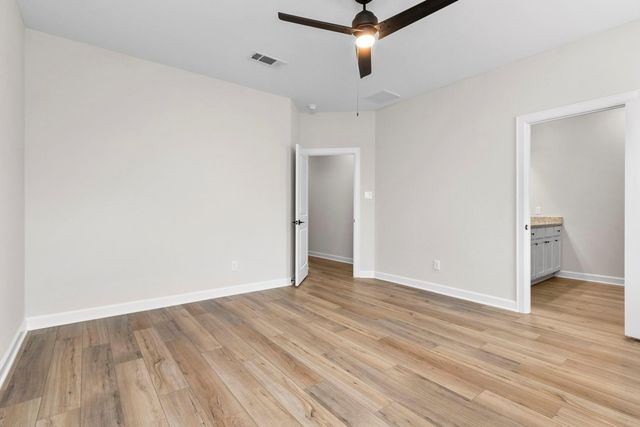 10807 Turkey Creek Run Drive, Beasley, TX 77417