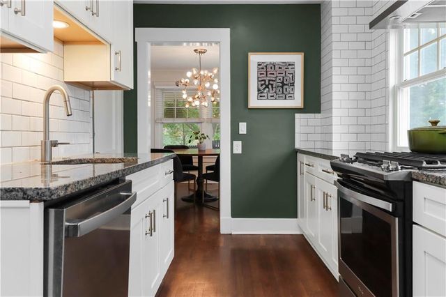 408 W 61st Street, Kansas City, MO 64113