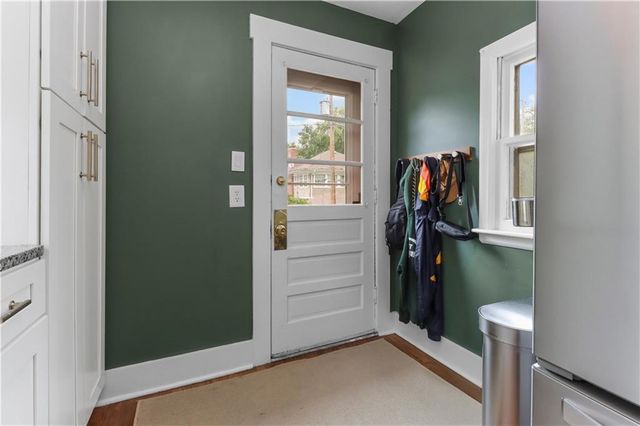 408 W 61st Street, Kansas City, MO 64113