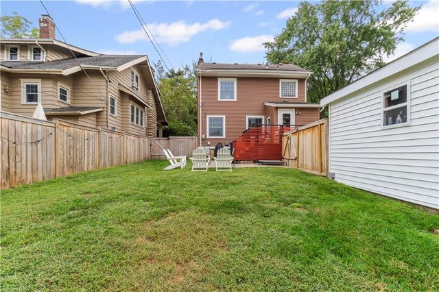 408 W 61st Street, Kansas City, MO 64113