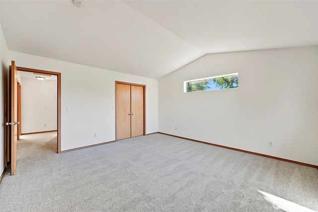 18614 84th Avenue Ct E, Puyallup, WA 98375