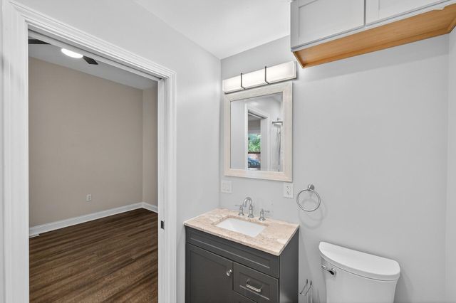 622 Bush Avenue, Saint Paul, MN 55130