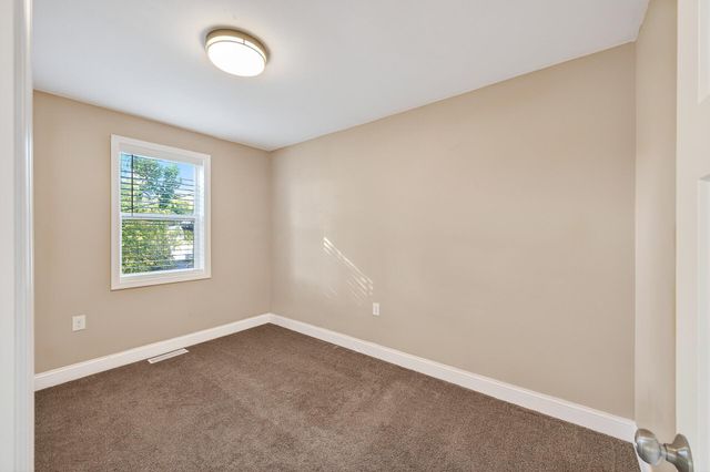 622 Bush Avenue, Saint Paul, MN 55130