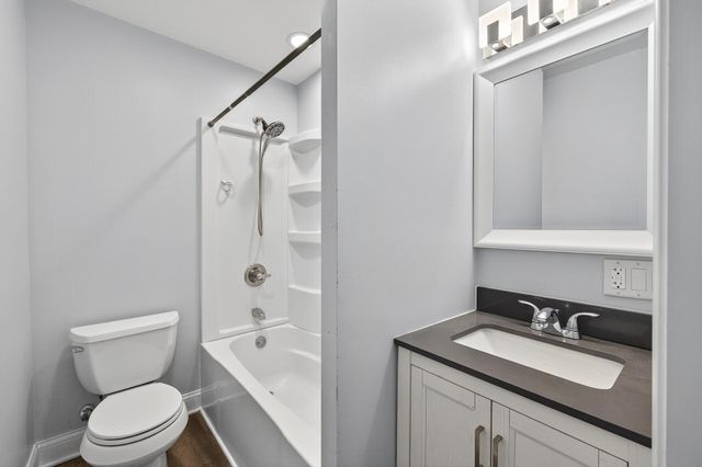 622 Bush Avenue, Saint Paul, MN 55130