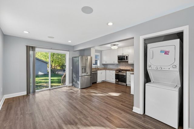 622 Bush Avenue, Saint Paul, MN 55130