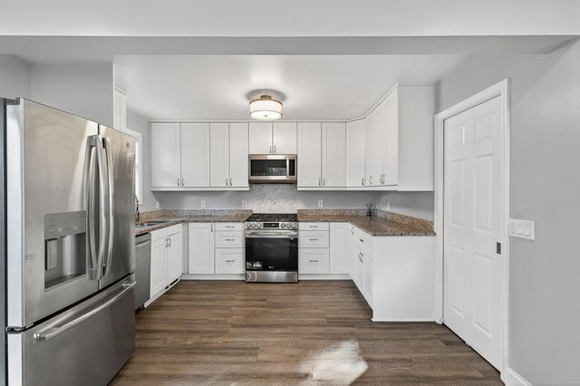 622 Bush Avenue, Saint Paul, MN 55130