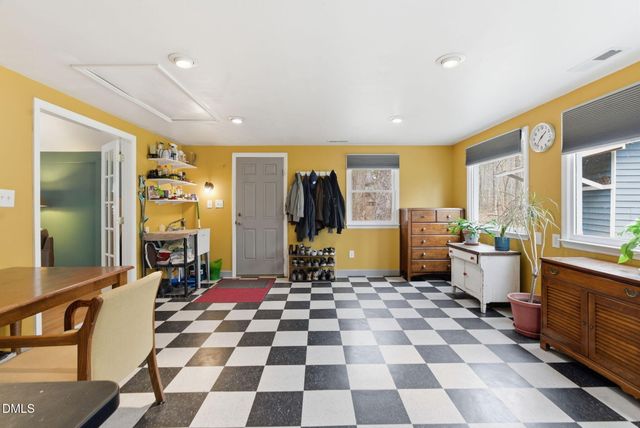 9906 Oak Hollow Road, Chapel Hill, NC 27516