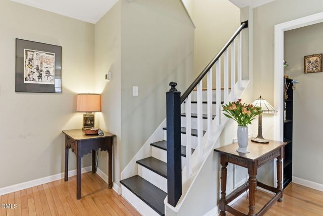 9906 Oak Hollow Road, Chapel Hill, NC 27516