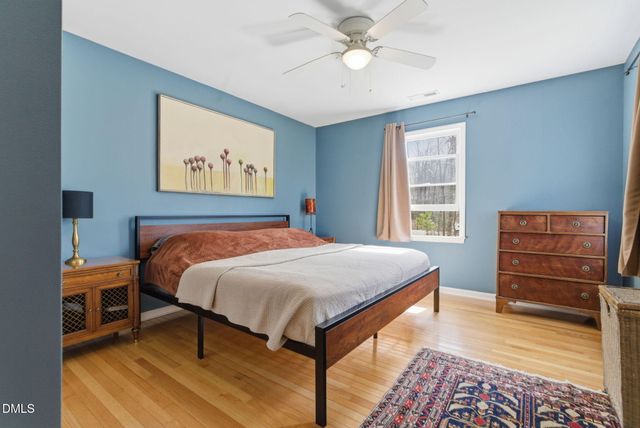 9906 Oak Hollow Road, Chapel Hill, NC 27516