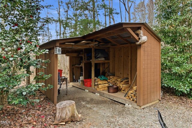 9906 Oak Hollow Road, Chapel Hill, NC 27516