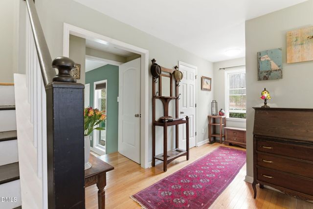 9906 Oak Hollow Road, Chapel Hill, NC 27516