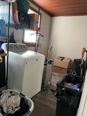 222 Haledon Ave, Prospect Park Boro, NJ 07508