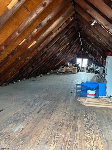 222 Haledon Ave, Prospect Park Boro, NJ 07508