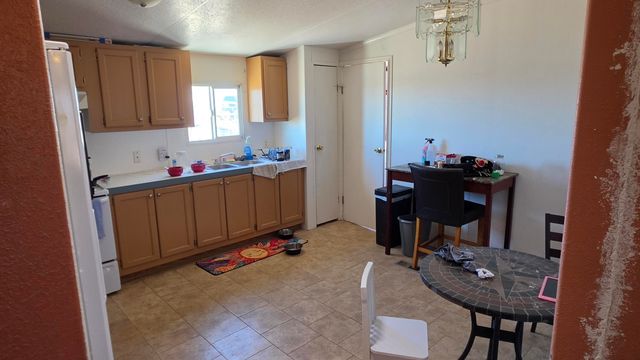 3419 10TH Avenue NW, Rio Rancho, NM 87124