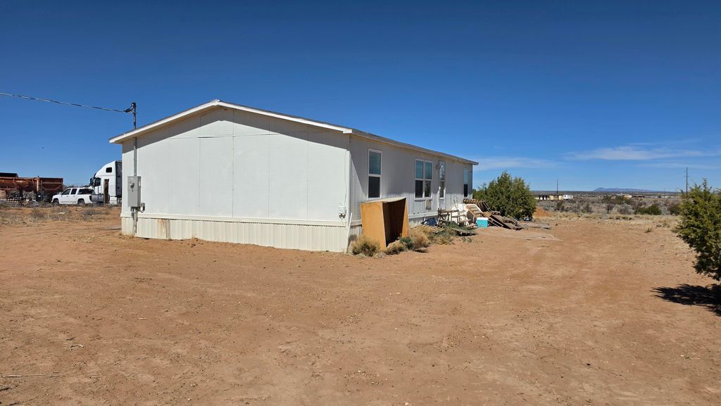 Image 1 of property listing at 3419 10TH Avenue NW, Rio Rancho, NM 87124