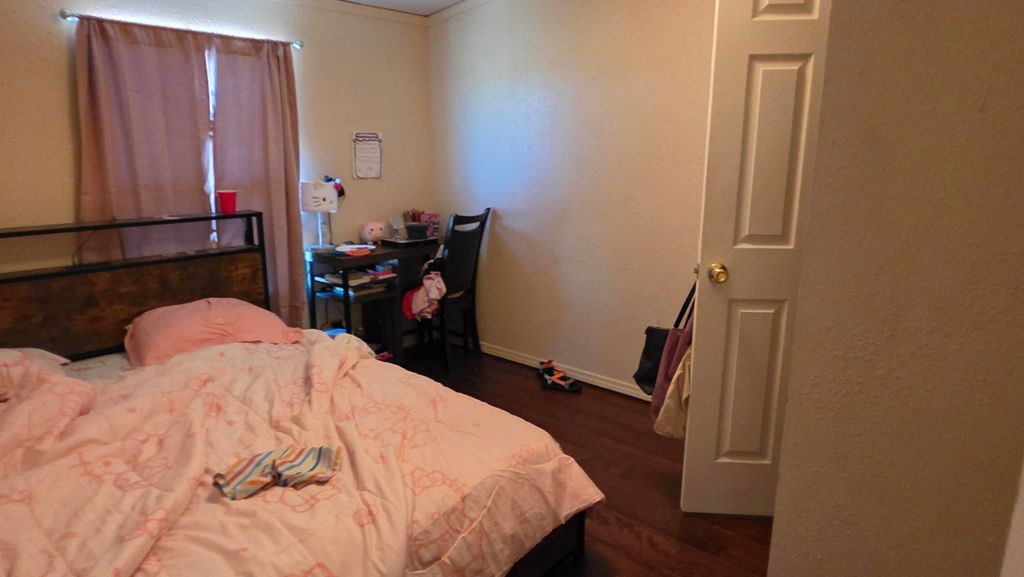 Image 13 of property listing at 3419 10TH Avenue NW, Rio Rancho, NM 87124