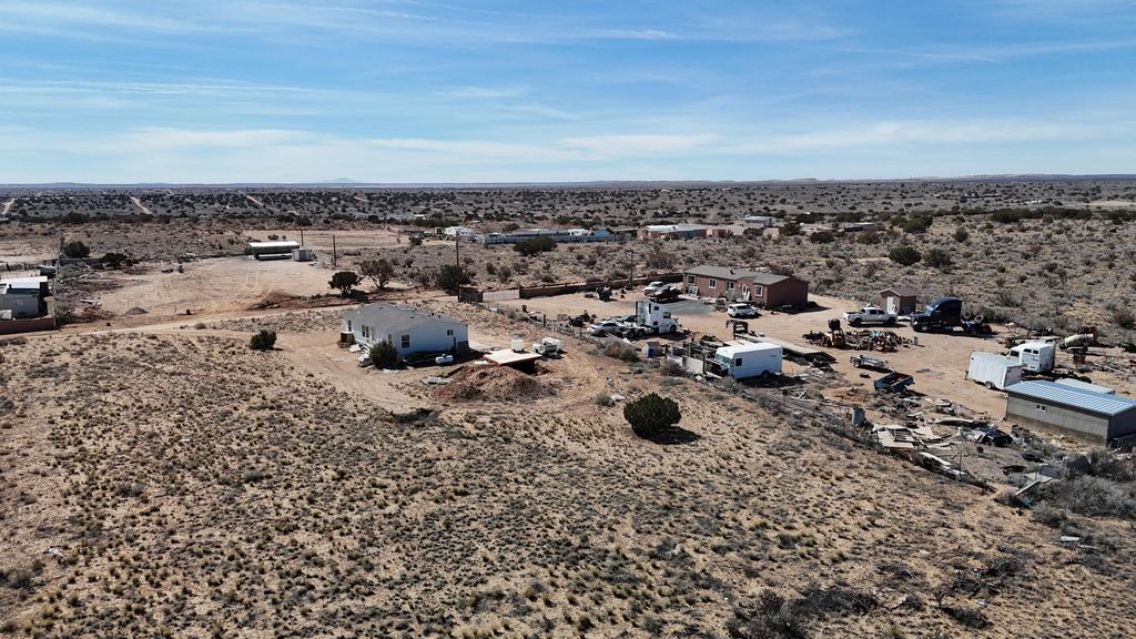 Image 18 of property listing at 3419 10TH Avenue NW, Rio Rancho, NM 87124