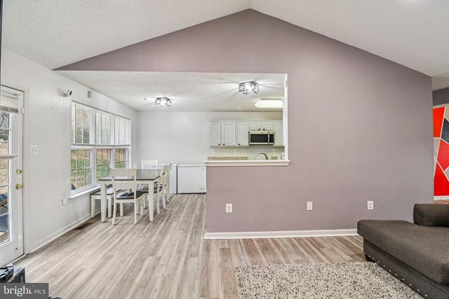 13 POCAHONTAS CT, La Plata, MD 20646