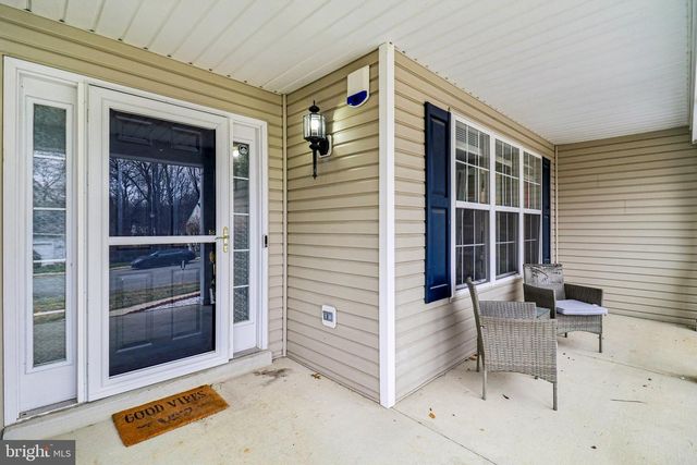 13 POCAHONTAS CT, La Plata, MD 20646